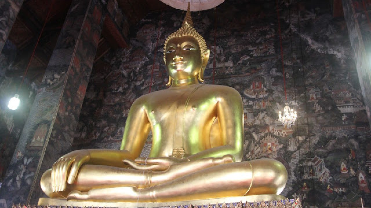 BKK-Wat Suthat026