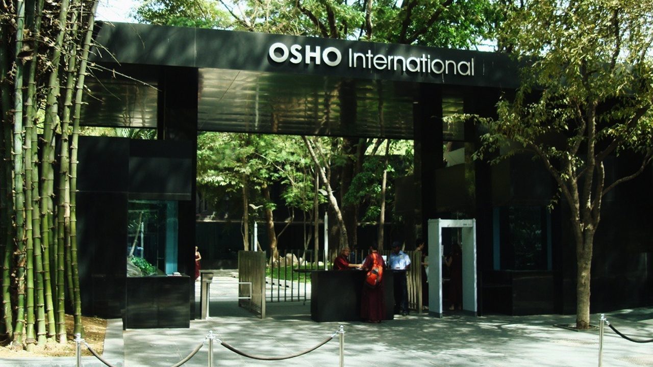 Pune Osho 1