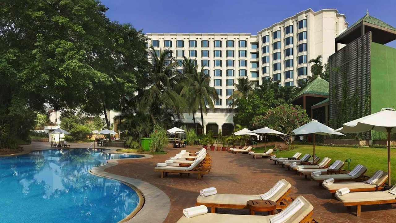 Sur Mumbai Leela Hotel 1